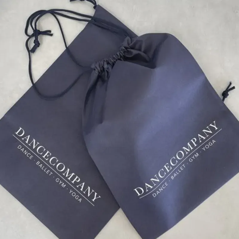 Dansebutikken Dansetasker|Dansesko Tilbehør-Dancecompany mørkeblå skopose med logo