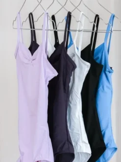 Dame Dansebutikken Balletdragter Damer-Dragt med rynk og tynde stropper i fransk blå fra Wear Moi