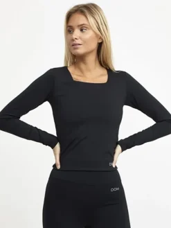 Dame Dansebutikken Pilates Overdele|Yogabluser-Drop of Mindfulness Carmen langærmet bluse i mat sort