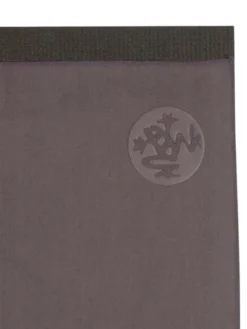 Dansebutikken Andet Til Yoga-Manduka mikrofiber håndklæde i koksgrå