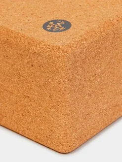 Dansebutikken Andet Til Yoga-Manduka yogablok i kork