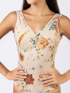 Dame Dansebutikken Balletdragter Damer-Mara Dancewear - dragt med blomster print