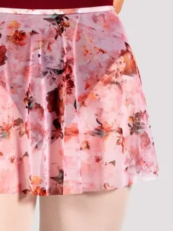 Dame Dansebutikken Underdele Damer|Ballet Underdele Damer-Pull on skørt med smukt rødlig print af blomster fra Bloch