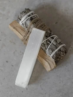 Dansebutikken Velvære-Ritual spirit kit fra Yuman