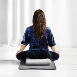 Dansebutikken Andet Til Yoga-Simple Days grå yoga meditationspude