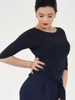 Dame Dansebutikken Danseoverdele Damer-Sort bluse med bådhals og 3/4 lange ærmer