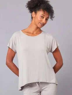Dansebutikken Pilates Overdele|Yogabluser-Tempsdanse latte farvet blød bambus t-shirt