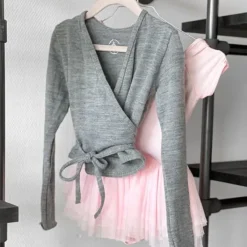 Børn Dansebutikken Overdele Piger|Ballet Toppe Børn-Wearmoi grå slå om overdel børn ballet/gymnastik