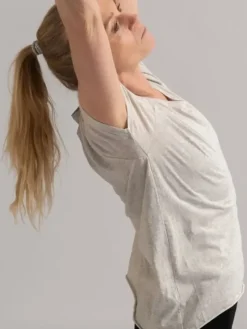 Dame Dansebutikken Pilates Overdele|Yogabluser-Yogamii off white blød t-shirt til træning