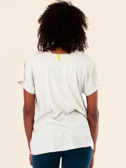 Dame Dansebutikken Pilates Overdele|Yogabluser-Yogamii off white blød t-shirt til træning