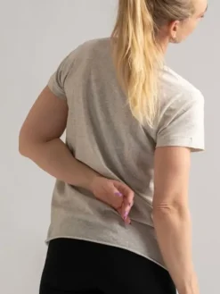 Dame Dansebutikken Pilates Overdele|Yogabluser-Yogamii off white blød t-shirt til træning